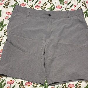 World Wide Sports by Bass Pro Shops Gray Casual Shorts